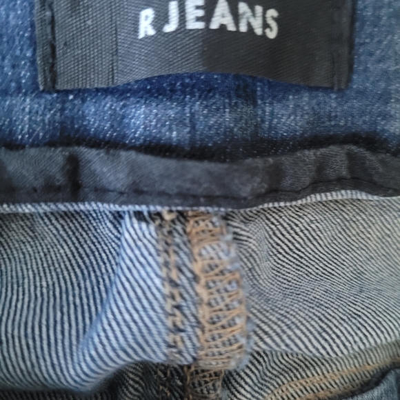 R Jeans | 16 - Picture 2 of 4